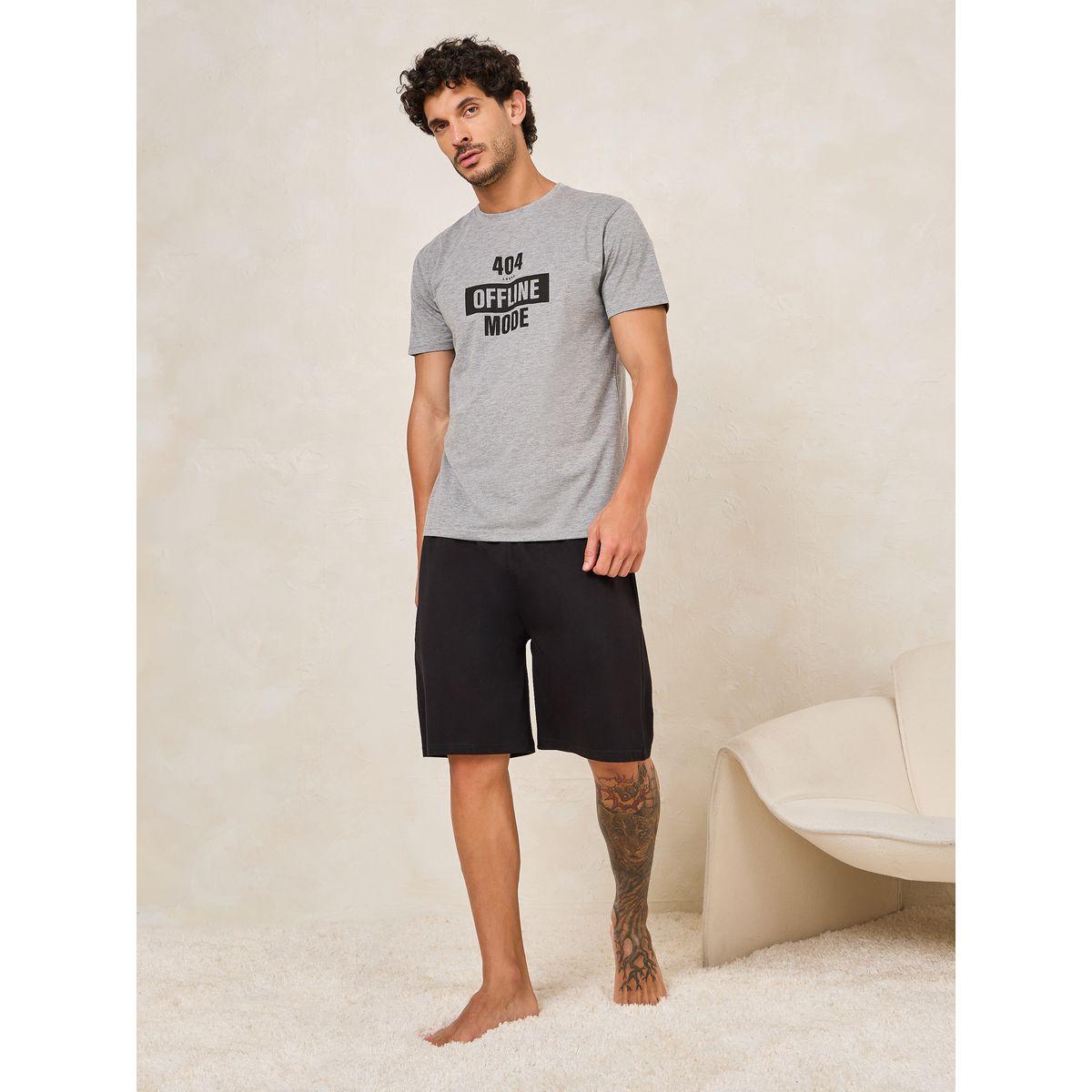 مجموعة من شورت وتيشيرت بطبعة كتابة-men-clothing-nightwear-sets-image-1