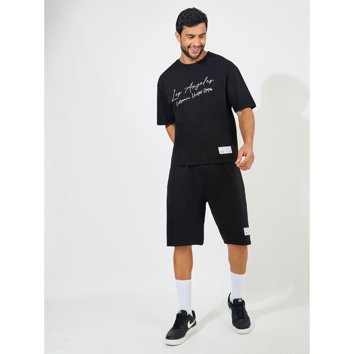 شورت مزين بشارة مع تيشيرت جيرسيه بطبعة على الصدر-men-clothing-coordsets-image-1