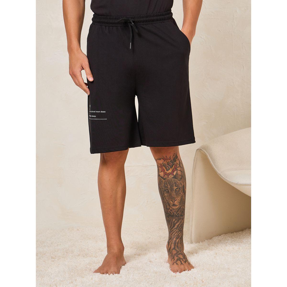 مجموعة من شورت وتيشيرت بطبعة كتابة-men-clothing-nightwear-sets-image-3