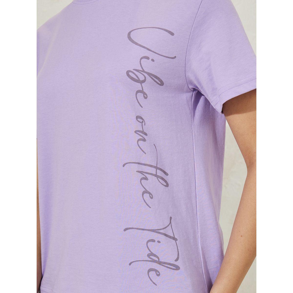 تيشيرت مطبع بكتابة وياقة دائرية-women-clothing-tshirts-image-4
