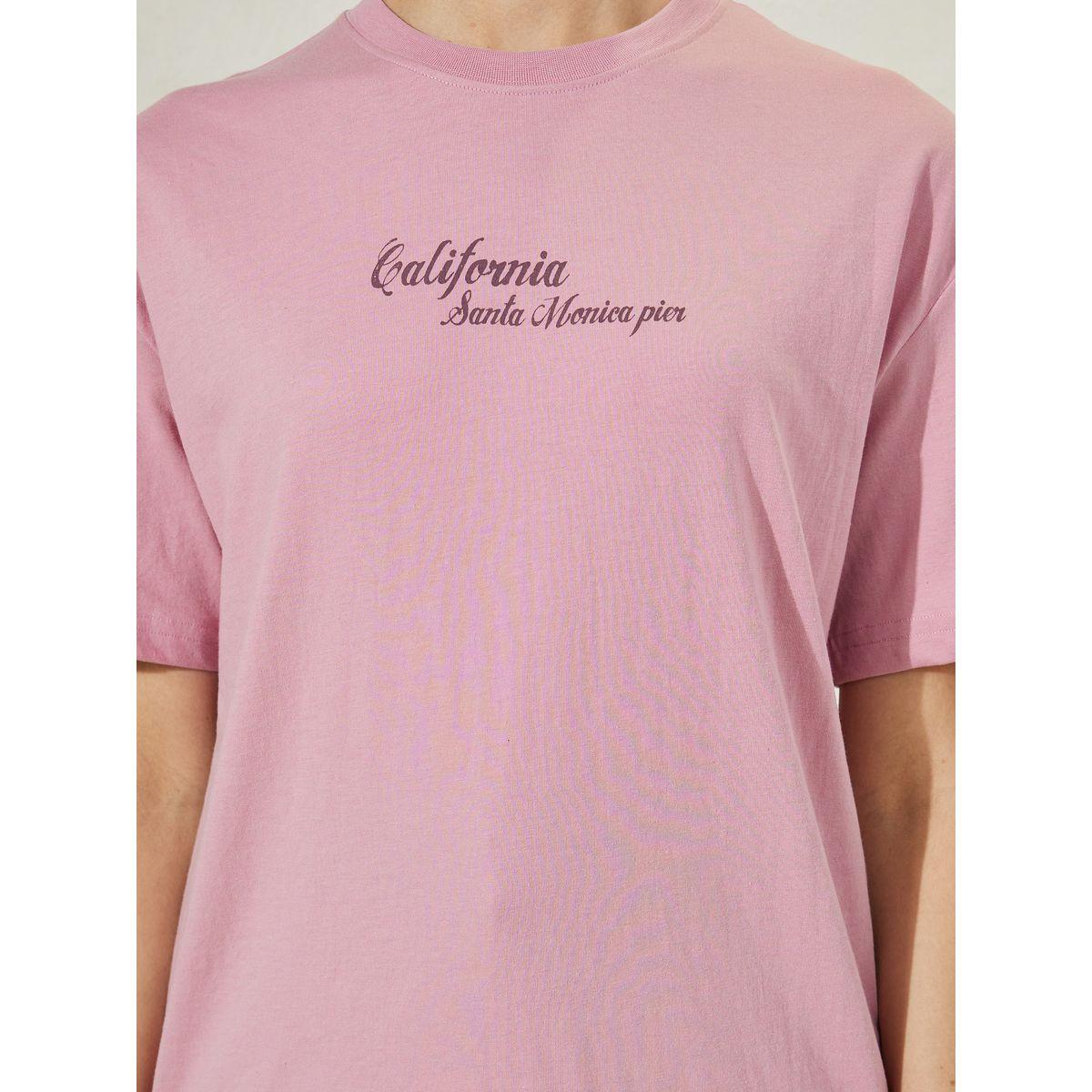 تيشيرت فضفاض بياقة دائرية وطبعة جرافيك-women-clothing-tshirts-image-5