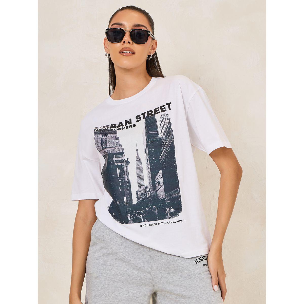 تيشيرت فضفاض مطبع بطبعة جرافيك-women-clothing-tshirts-image-1