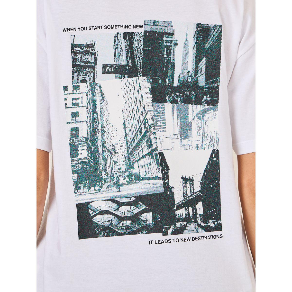 Styli Oversized Street Graphic Print Longline T-Shirt-women-clothing-tshirts-image-5
