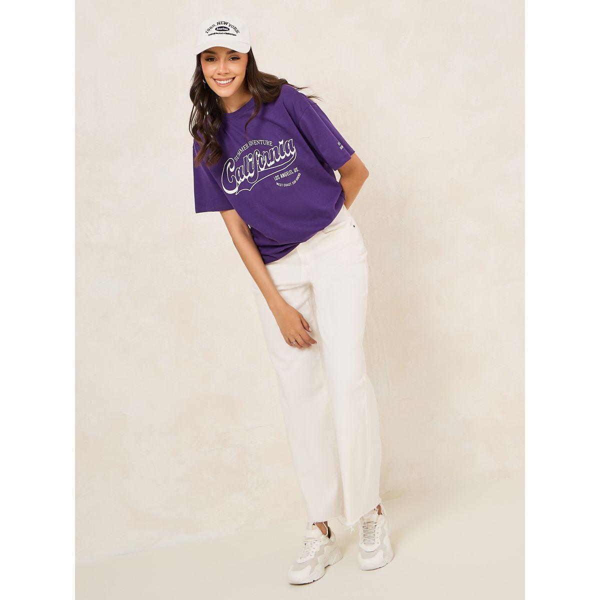 تيشيرت فضفاض بطبعة كتابة وياقة دائرية-women-clothing-tshirts-image-2