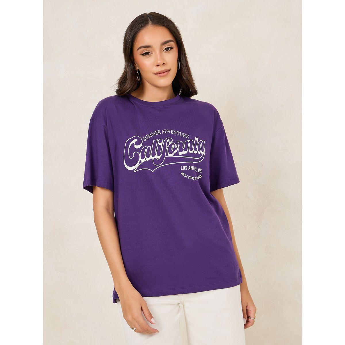 تيشيرت فضفاض بطبعة كتابة وياقة دائرية-women-clothing-tshirts-image-3