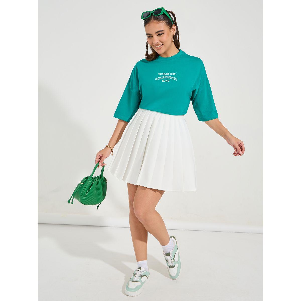 تيشيرت فضفاض بكتابة مُطرّزة واكمام قصيرة-women-clothing-tshirts-image-2