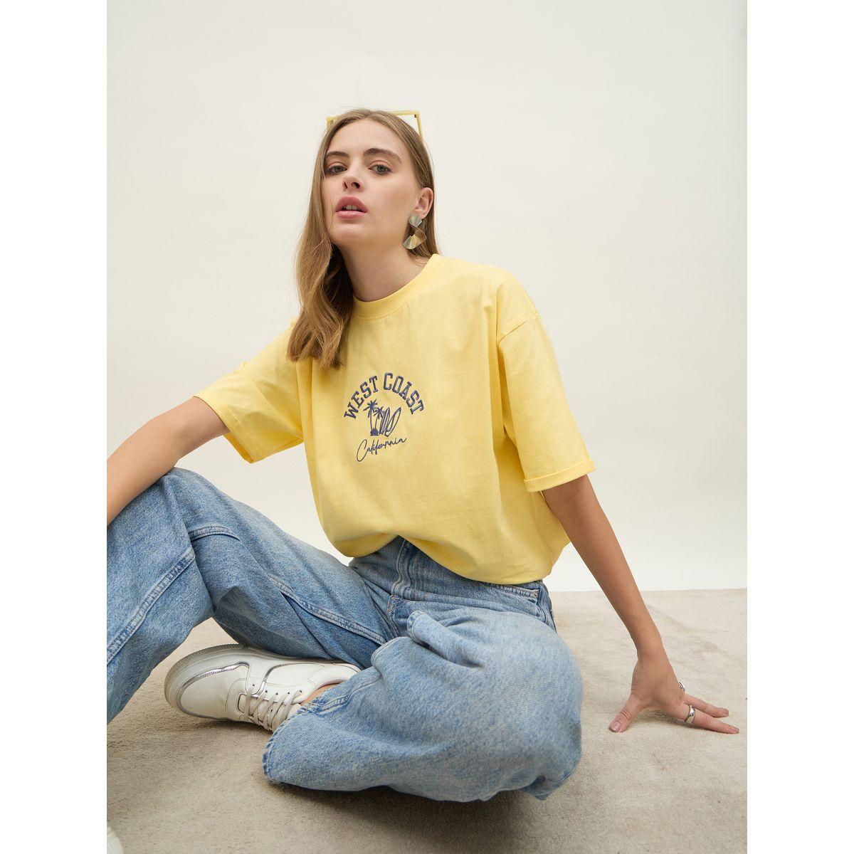 Styli Oversized West Coast Embroidered Roll-Up Sleeves T-Shirt-women-clothing-tshirts-image-6