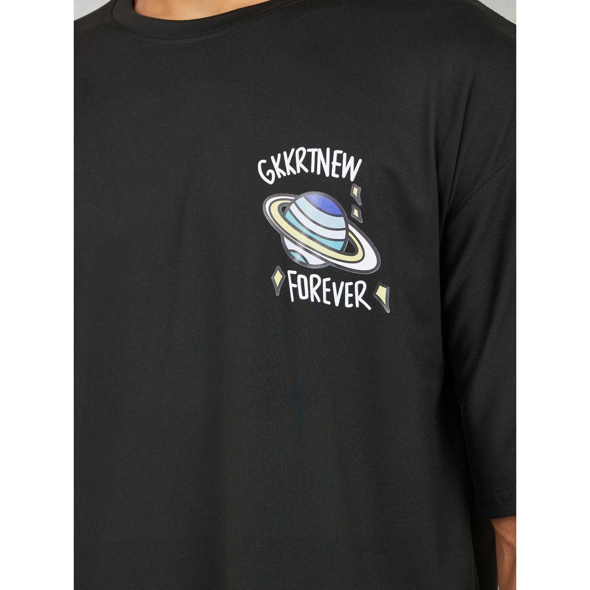 تيشيرت فضفاض مطبع بطبعة جرافيك-men-clothing-tshirtsandpolos-tshirts-image-3