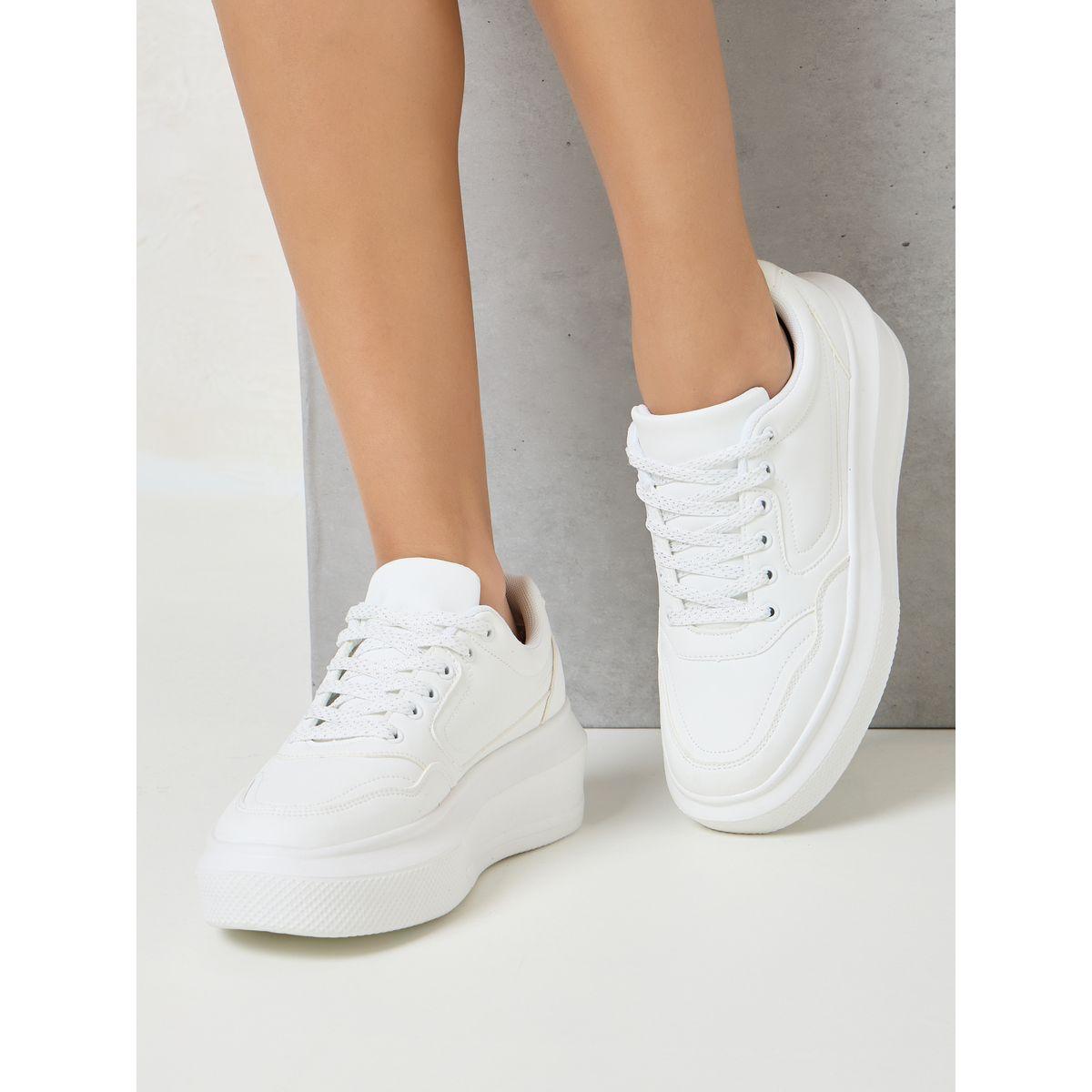 حذاء كاجوال سادة بكعب بلاتفورم-women-shoes-sneakers-image-1