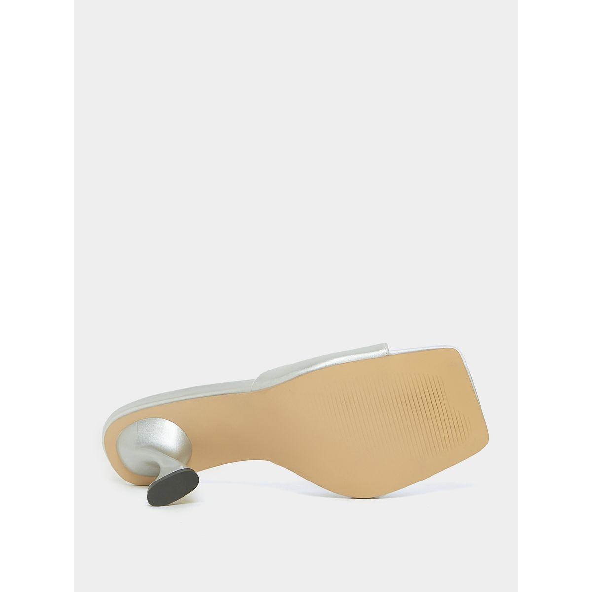 Styli Twisted Flared Heel Sandals-women-shoes-heels-image-7