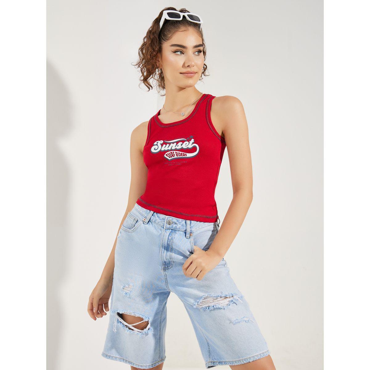 بلوزة مضلعة بلا اكمام مع طبعة كتابة-women-clothing-tshirts-image-1