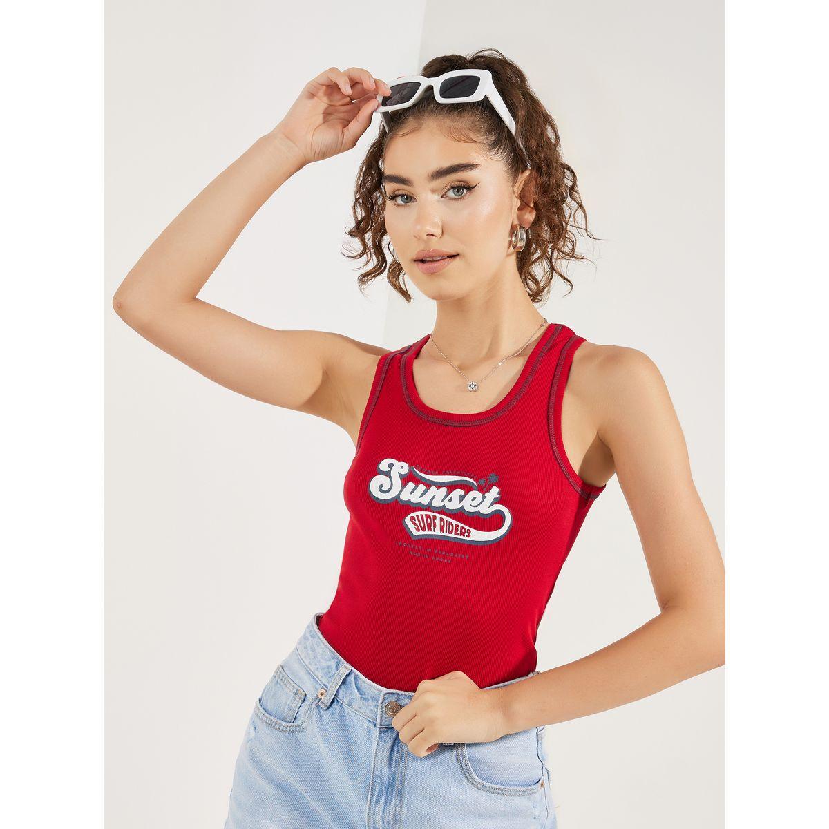 بلوزة مضلعة بلا اكمام مع طبعة كتابة-women-clothing-tshirts-image-2