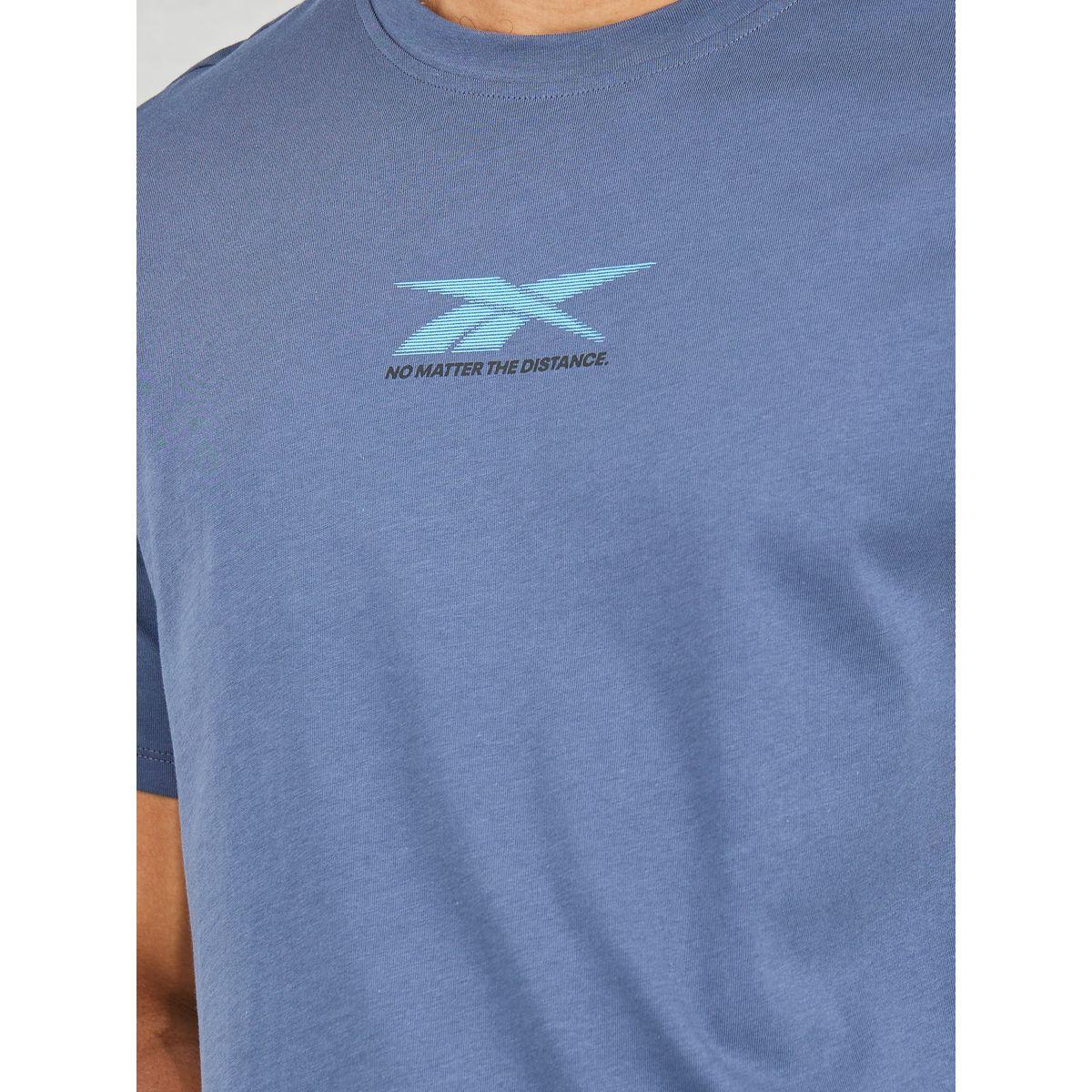Reebok No Matter The Distance Logo Print T-Shirt-men-clothing-sportswearandactivewear-tshirtsandpolos-image-3
