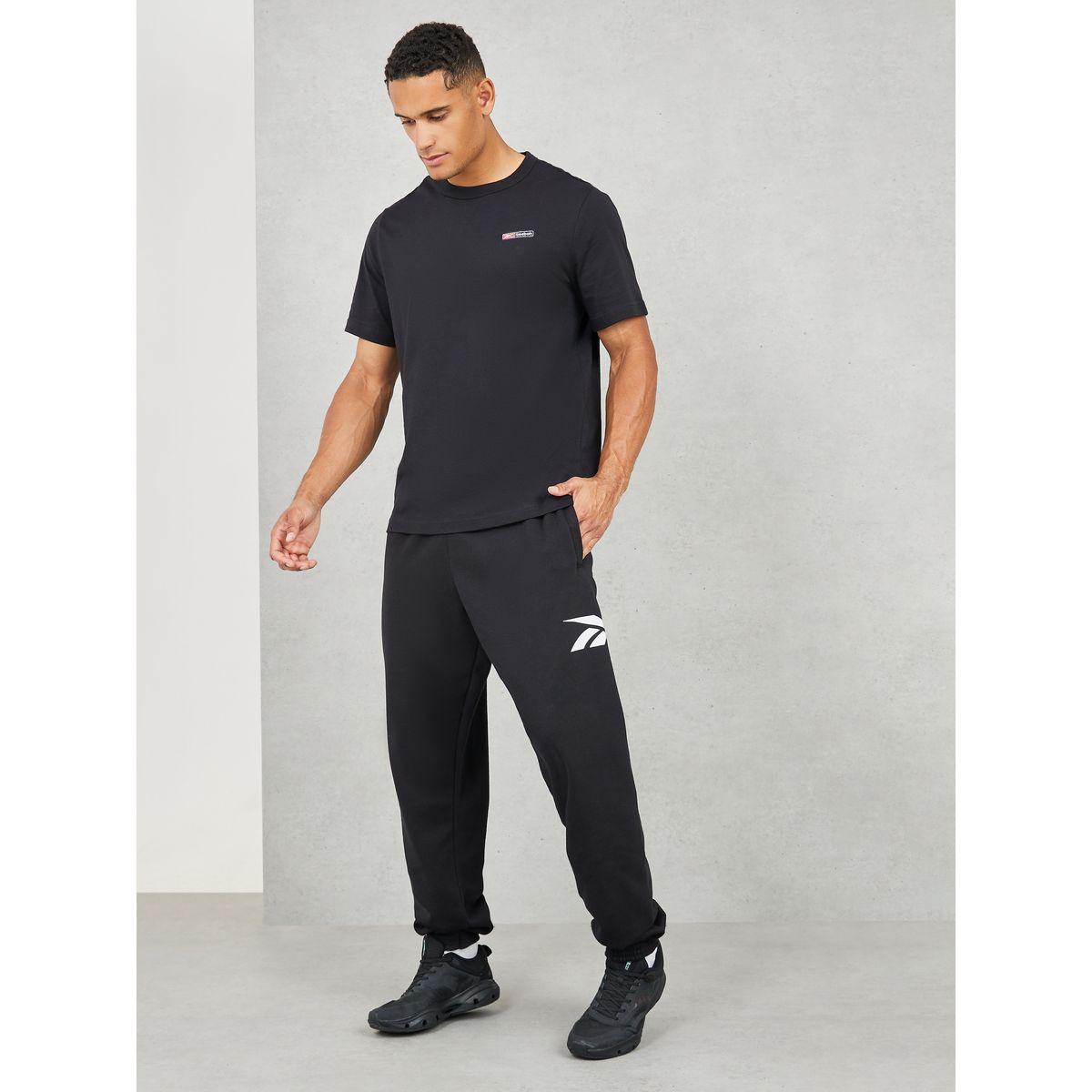 جوغر مزين بشعار مع جيوب واربطة-men-clothing-bottoms-joggers-image-2