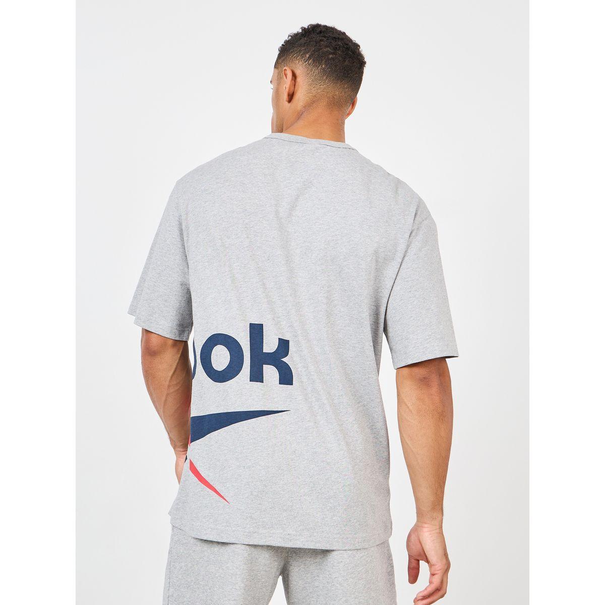 Reebok Graphic Series Side Vector T-Shirt with Short Sleeves-men-clothing-tshirtsandpolos-tshirts-image-4
