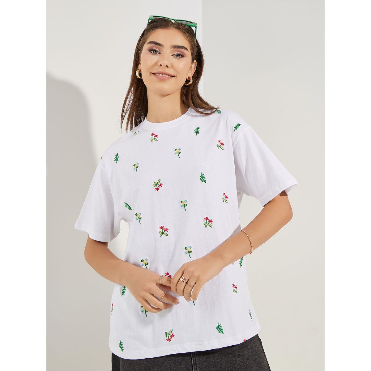 Styli Oversized Embroidery Detail Round Neck T-Shirt-women-clothing-tshirts-image-3
