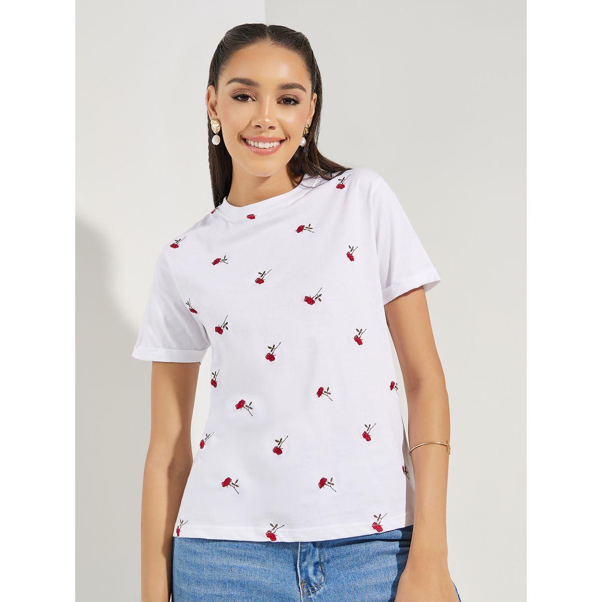 تيشيرت بقصة عادية وتفاصيل مُطرّزة-women-clothing-tshirts-image-3
