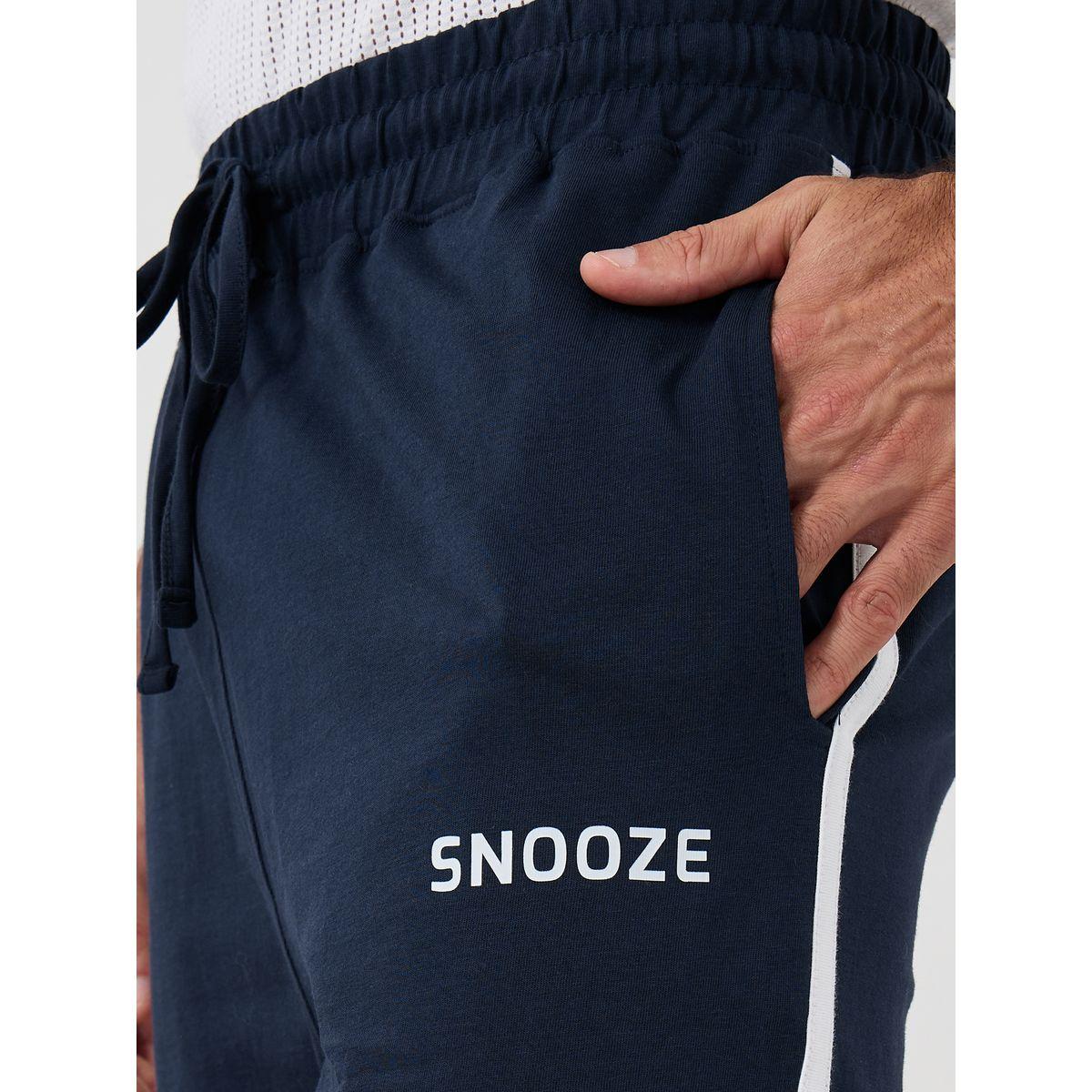 شورت محبوك بطبعات وتفاصيل محزوزة-men-clothing-nightwear-pyjamaandshorts-image-3