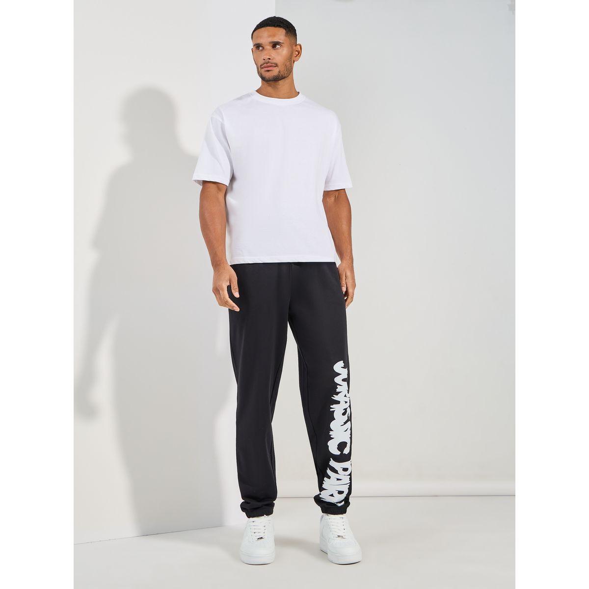 جوغر تيري بطبعة حديقة جوراسيك-men-clothing-bottoms-joggers-image-2