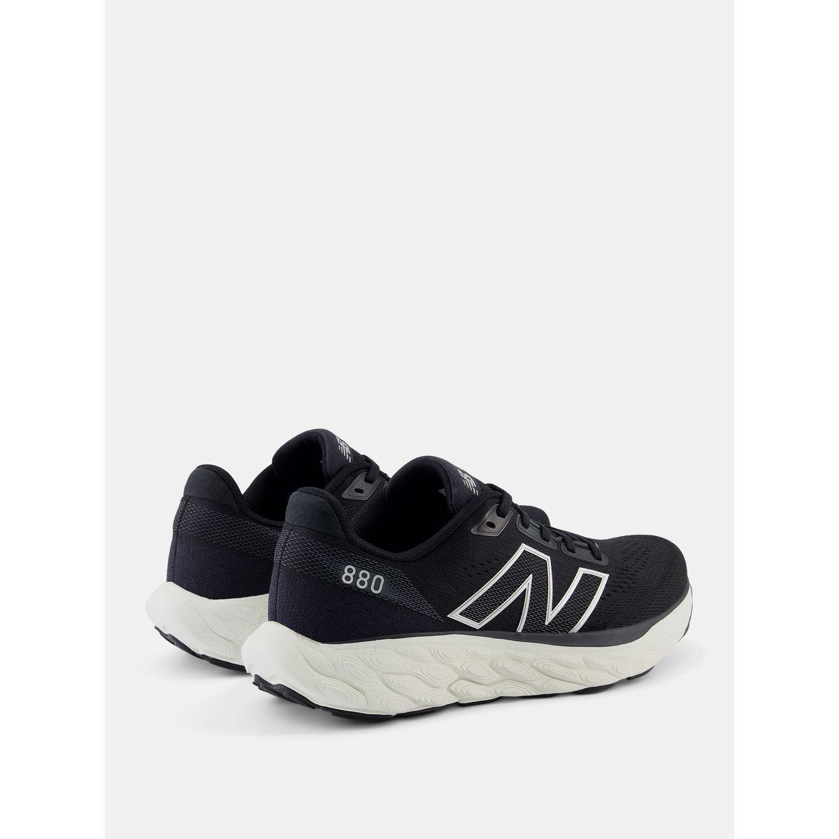 حذاء سنيكرز بتفاصيل بارزة الملمس-women-shoes-sneakers-image-7