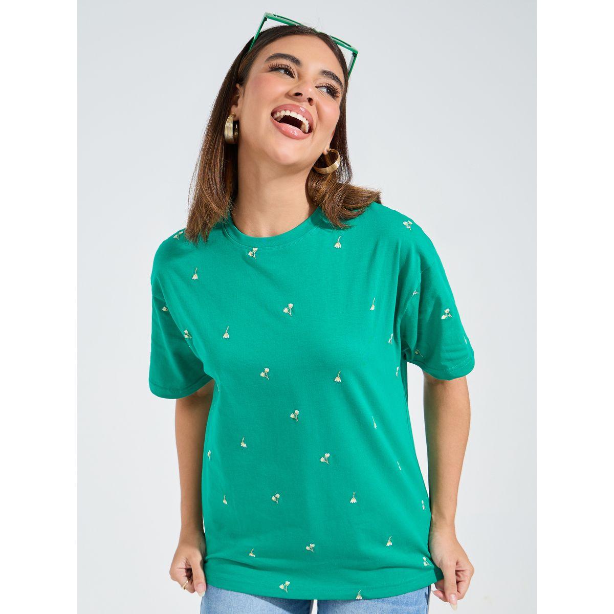 تيشيرت فضفاض مزين بتفاصيل مُطرّزة-women-clothing-tshirts-image-5