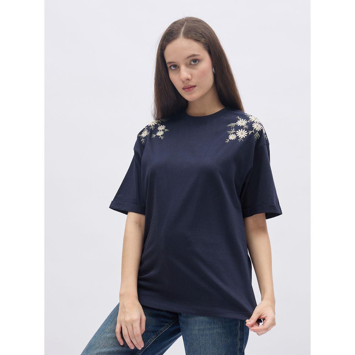 Styli Oversized Placement Embroidery Detail Cotton T-Shirt-women-clothing-tshirts-image-3