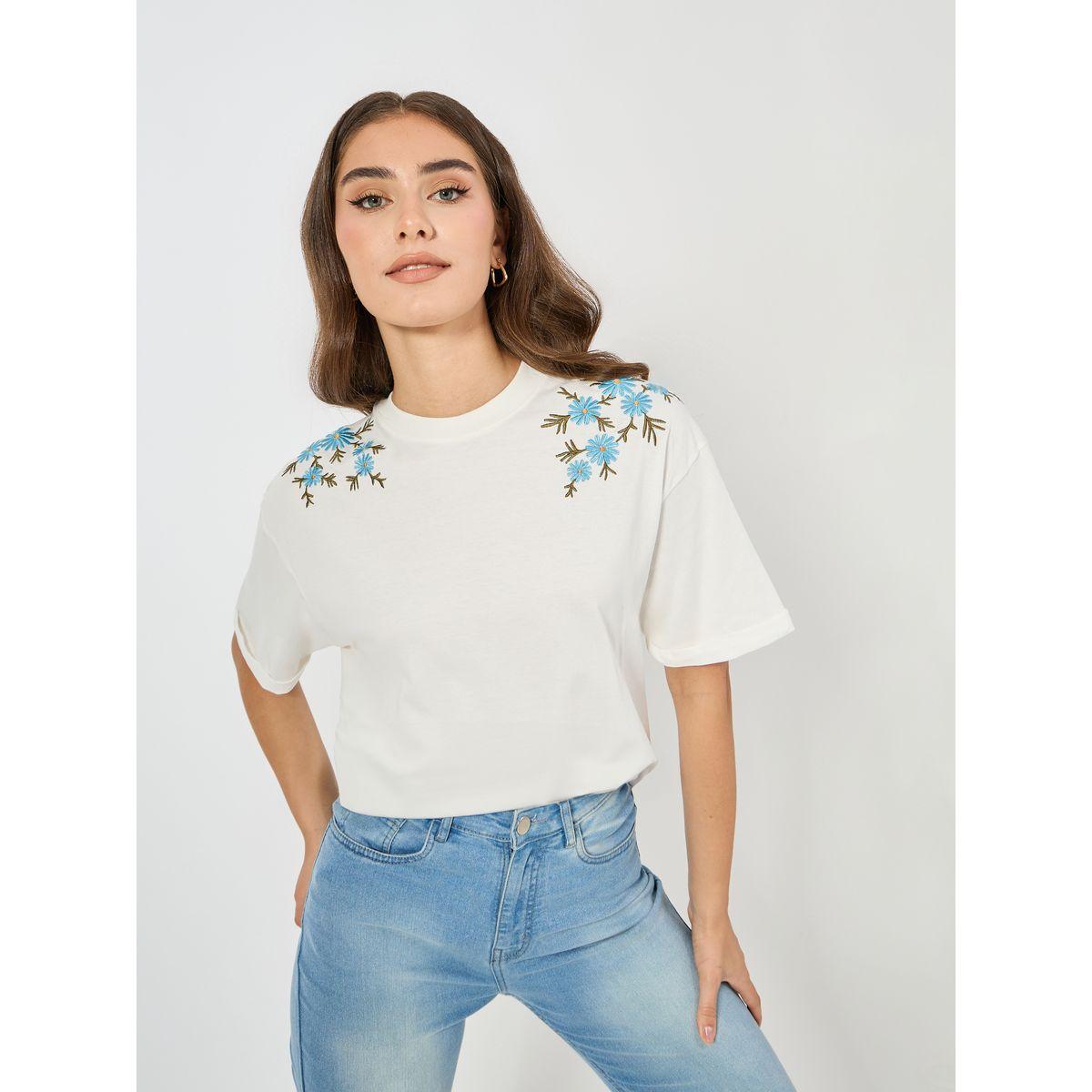 Styli Elevate Oversized Placement Embroidery Detail Cotton T-Shirt-women-clothing-tshirts-image-6