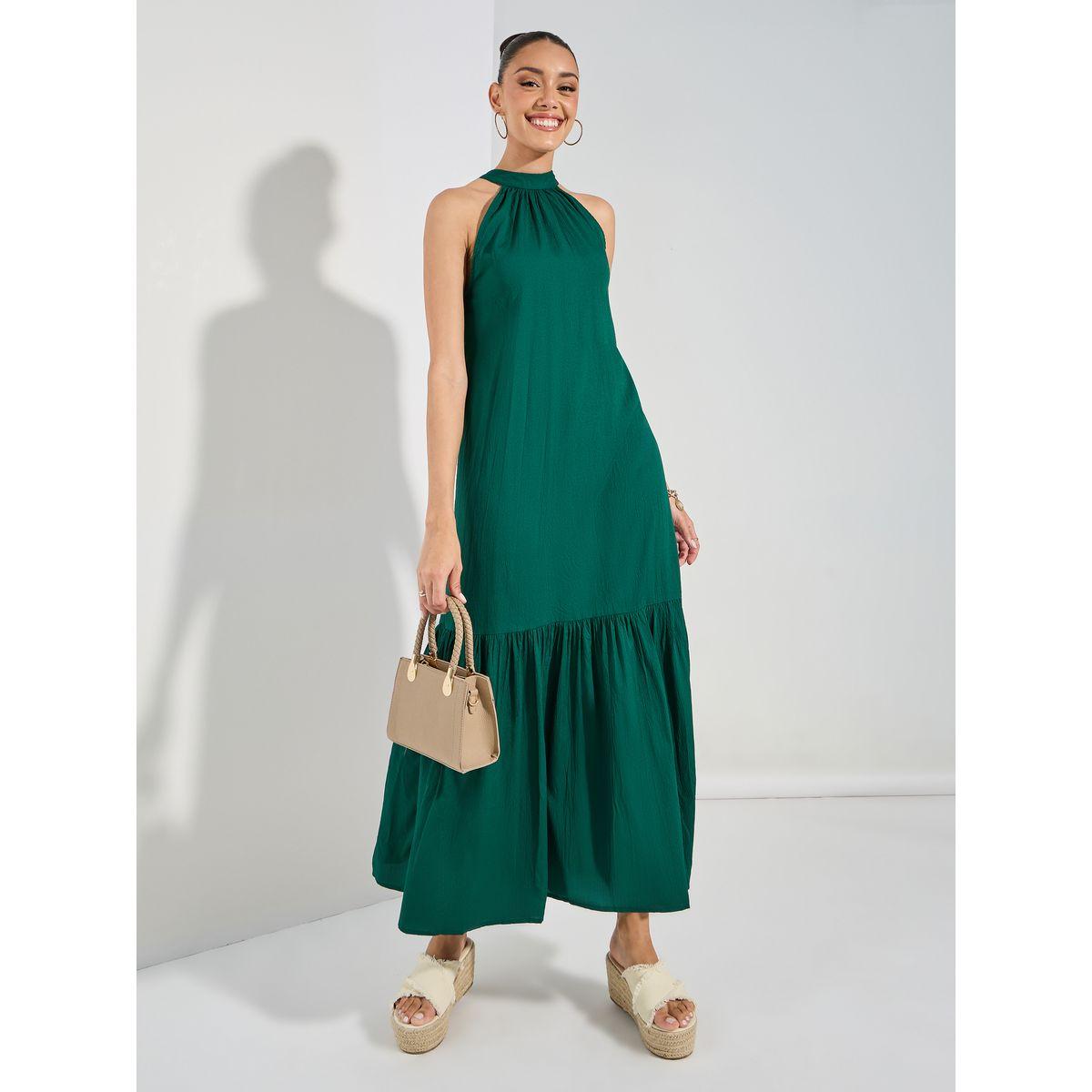 فستان طويل بتفاصيل بارزة الملمس وياقة هولتر-women-clothing-dresses-image-1
