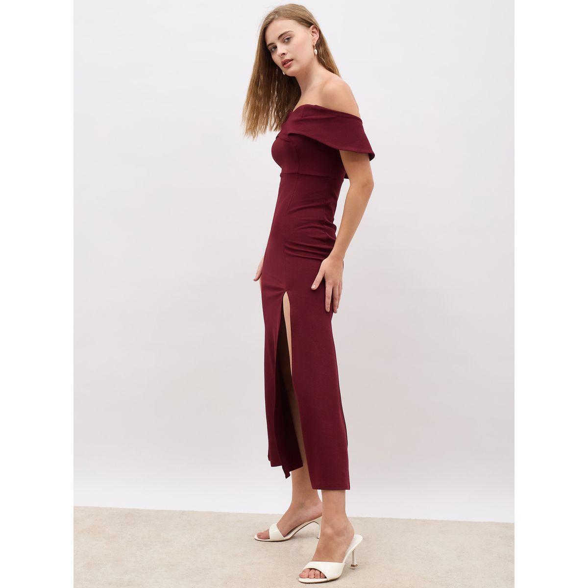فستان طويل بأكتاف مكشوفة وشق امامي-women-clothing-dresses-image-3