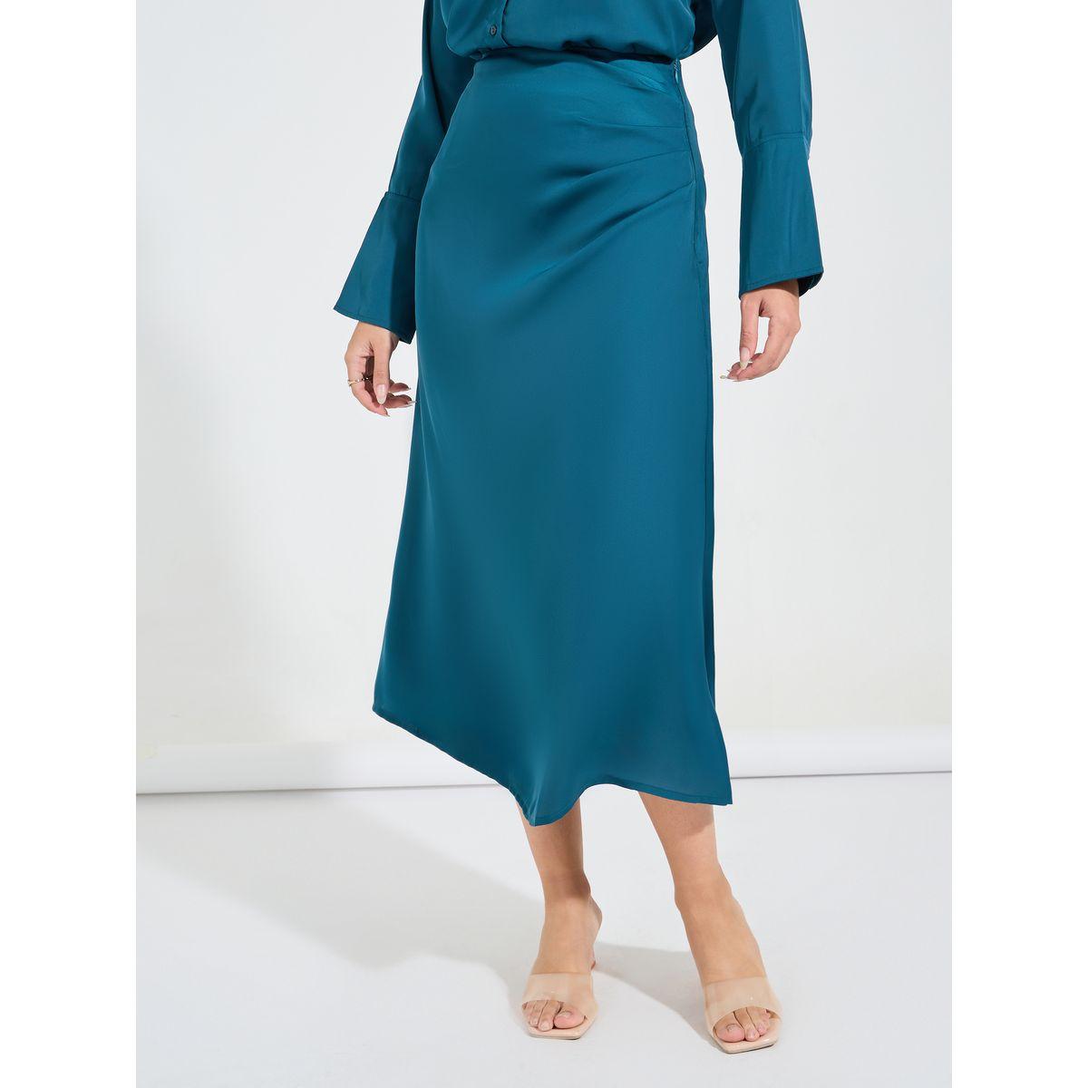 طقم منسق من تنورة ميدي مع بلوزة سادة بازرار-women-clothing-coordsets-image-7
