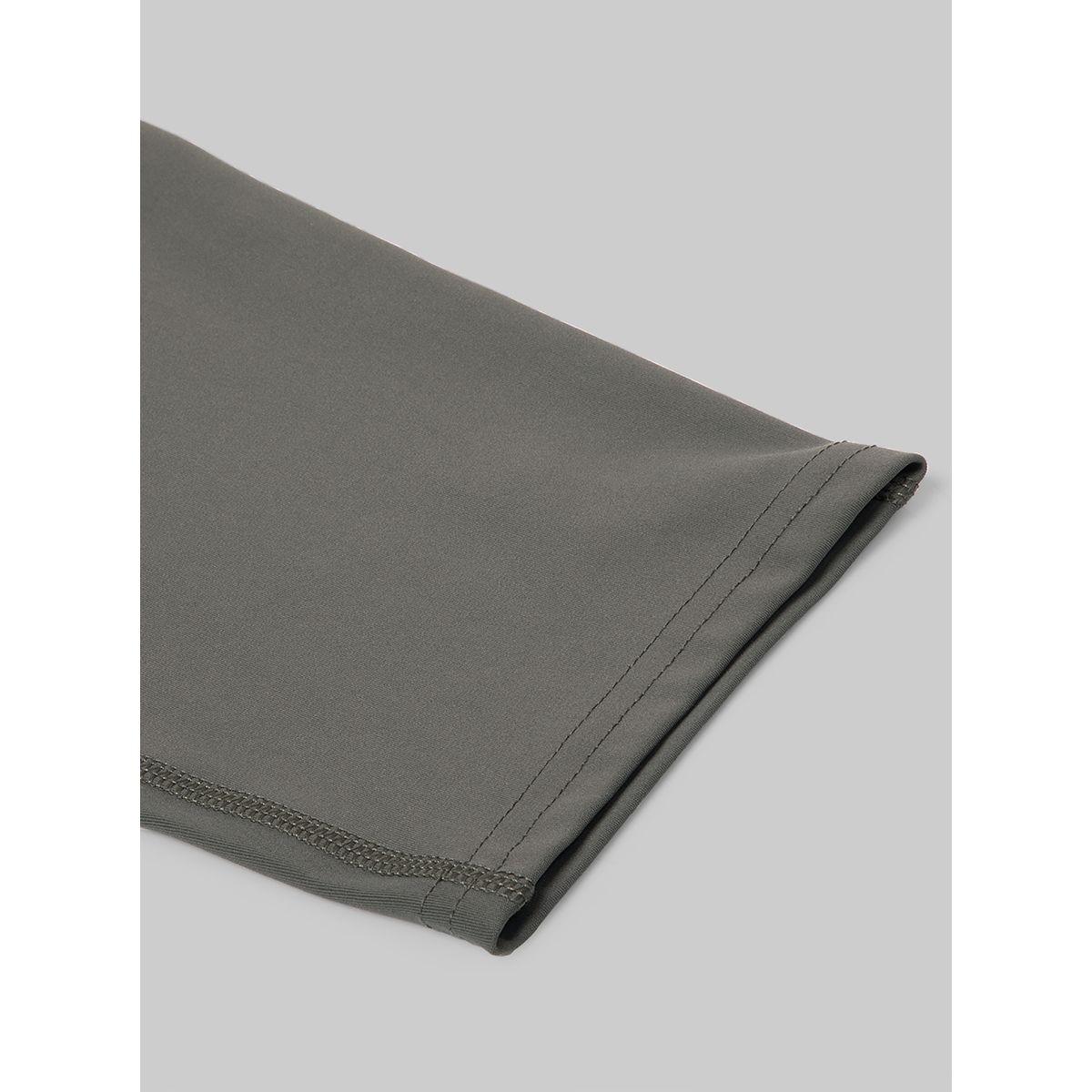 Technosport Logo Detail 3/4 Length Tights-women-clothing-sportswearandactivewear-bottoms-image-2
