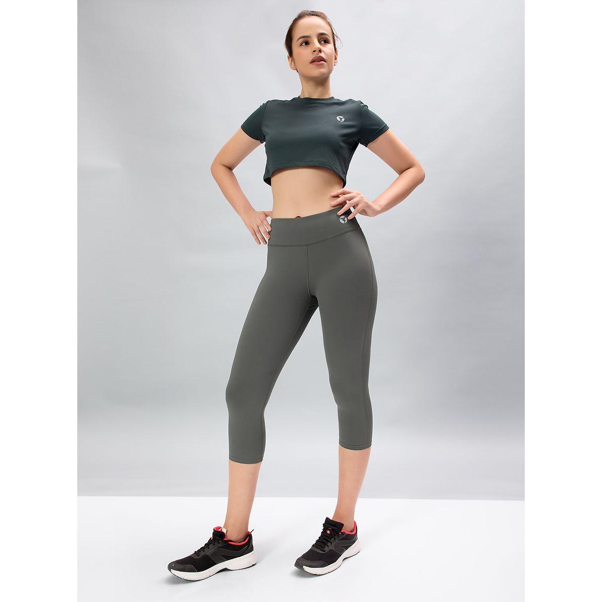 Technosport Logo Detail 3/4 Length Tights-women-clothing-sportswearandactivewear-bottoms-image-5