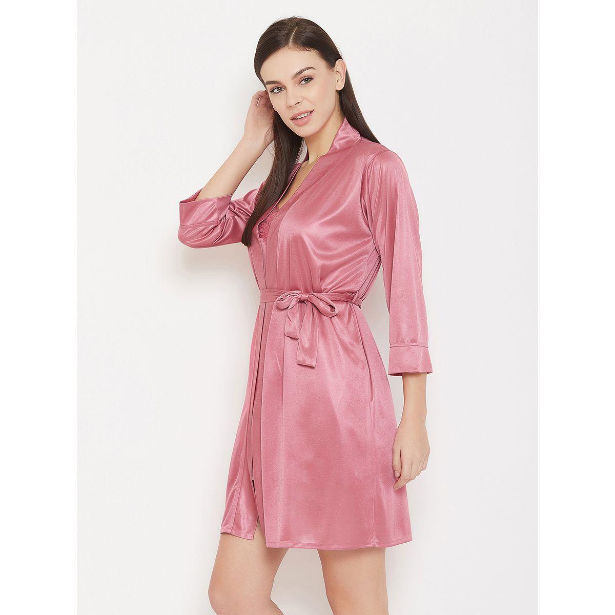 مجموعة من روب وقميص نوم بتفاصيل دانتيل كلوفيا × ستايلي-women-clothing-nightwear-robes-image-3