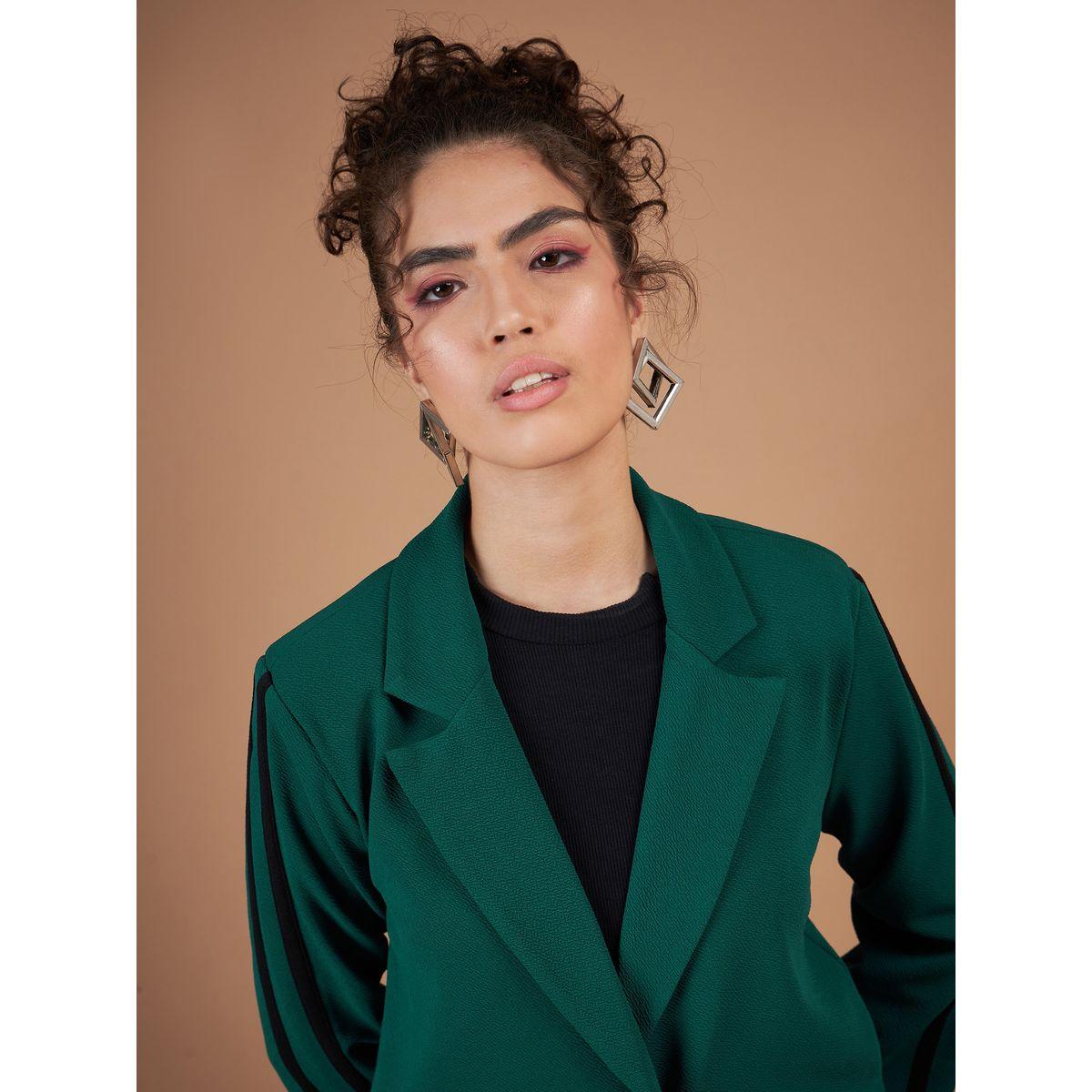 طقم منسق من بنطال بقصة مستقيمة مع بليزر ساسافراس × ستايلي-women-clothing-coordsets-image-4