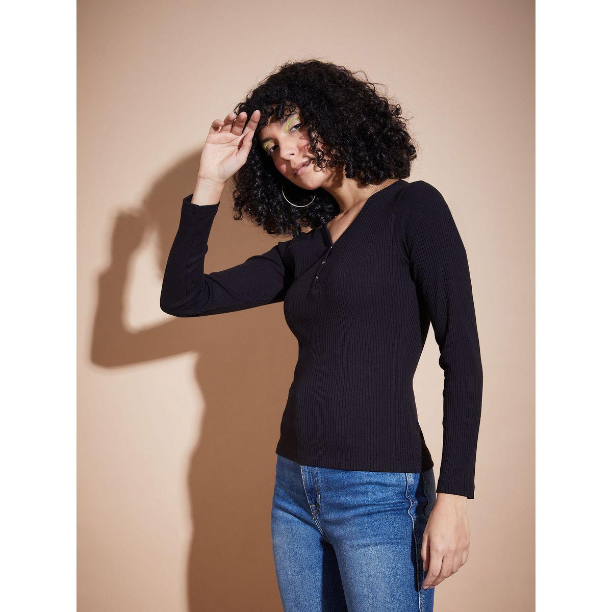 Sassafras X Styli  Ribbed V Neck Button Detail Regular Fit Top-women-clothing-shirtsandblouses-blouses-image-3