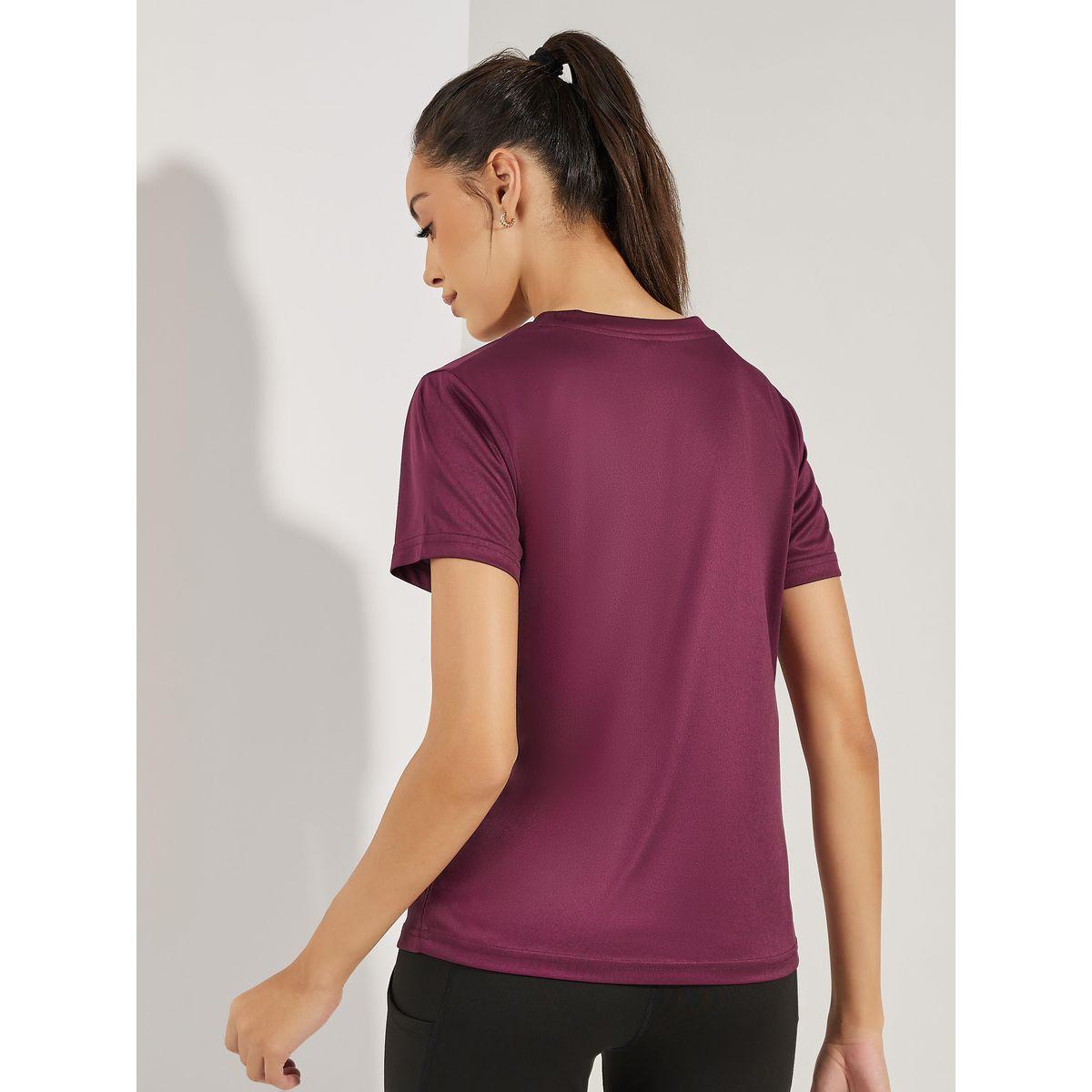بلوزة رياضية مطبعة بشعار مع اكمام قصيرة-men-clothing-sportswearandactivewear-tshirtsandpolos-image-1