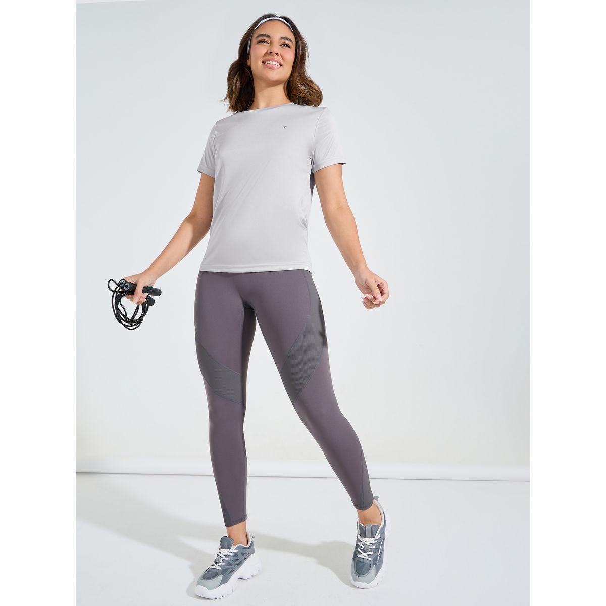 Styli Active Logo Detail Short Sleeves Basic Top-men-clothing-sportswearandactivewear-tshirtsandpolos-image-2