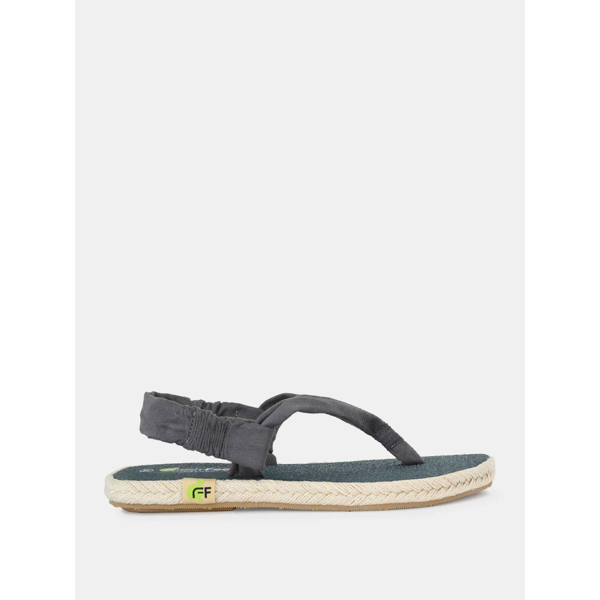 Fresh Feet X Styli  V Strap Slingback Flat Sandals-women-shoes-sandals-flats-image-4