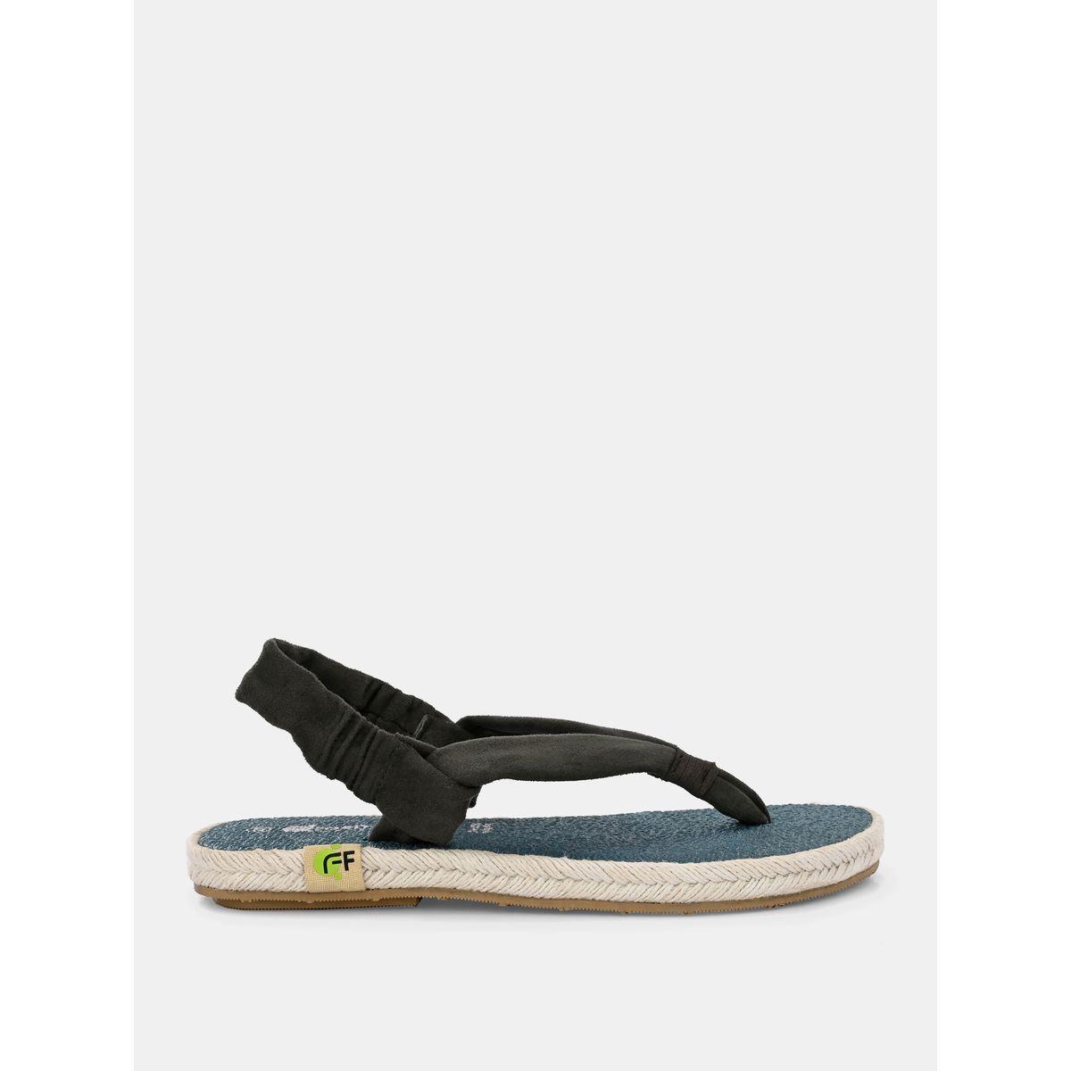Fresh Feet X Styli  V Strap Slingback Flat Sandals-women-shoes-sandals-flats-image-4