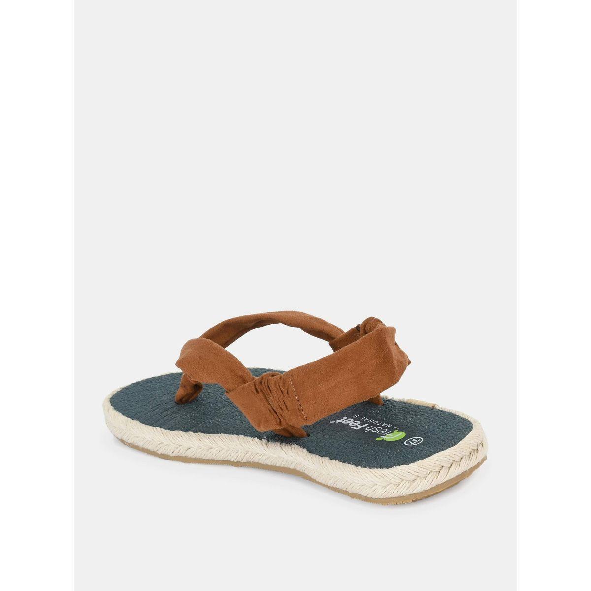 Fresh Feet X Styli  V Strap Slingback Flat Sandals-women-shoes-sandals-flats-image-5
