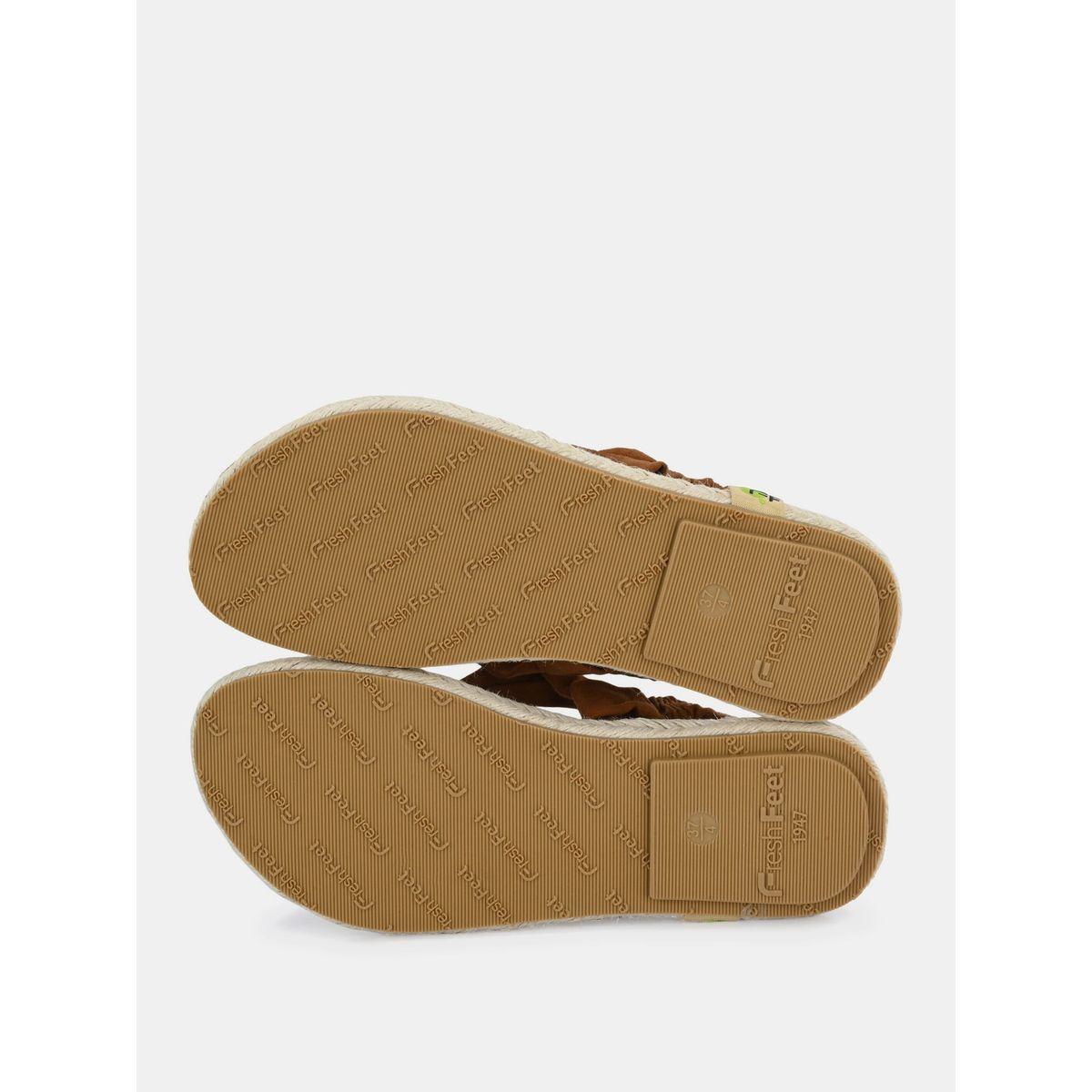 Fresh Feet X Styli  V Strap Slingback Flat Sandals-women-shoes-sandals-flats-image-7