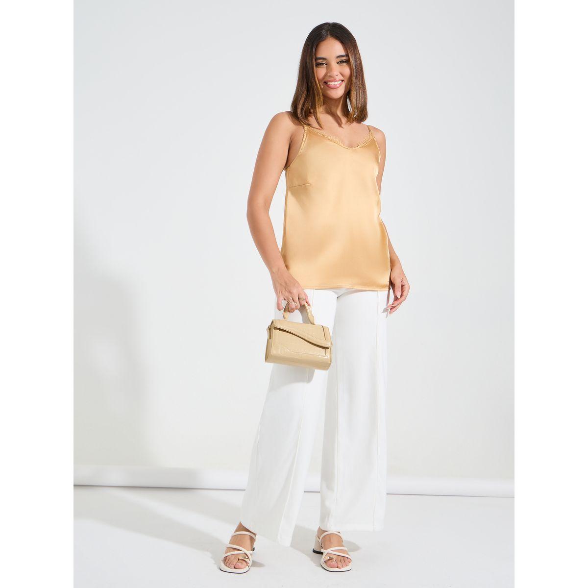 بلوزة كامي منسوجة بتفاصيل دانتيل-women-clothing-tshirts-image-4