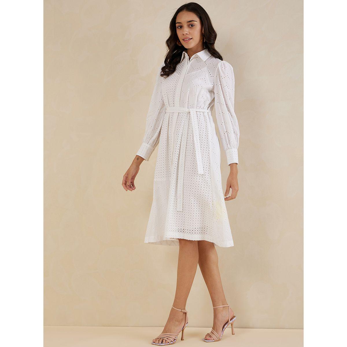 فستان ميدي بتفاصيل مُطرّزة وازار مع حزام خصر فِميلا × ستايلي-women-clothing-dresses-image-2