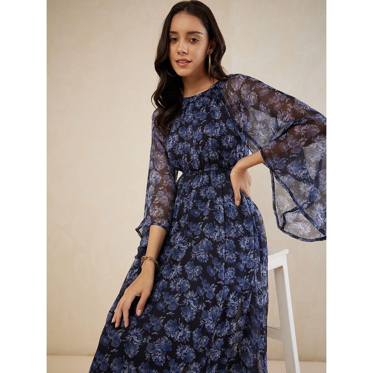 فستان ميدي مطبع بالكامل مع اكمام جرس فِميلا × ستايلي-women-clothing-dresses-image-7