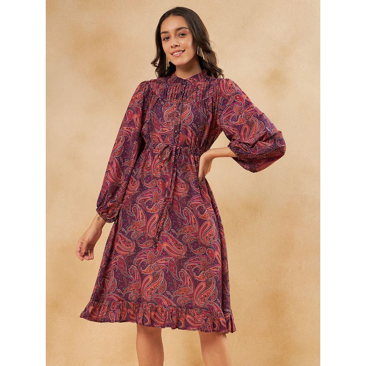 فستان بطول الركبة بطبعة بيزلي واكمام منفوخة فِميلا × ستايلي-women-clothing-dresses-image-1