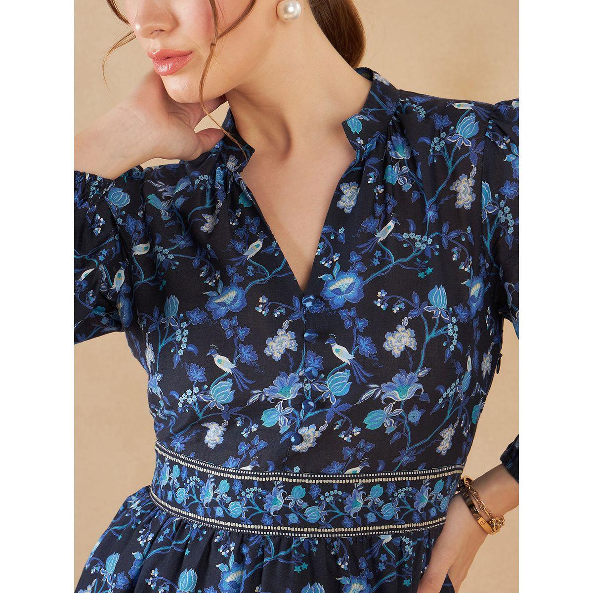 فستان بطول الركبة مطبع بالكامل بطبعة زهور فِميلا × ستايلي-women-clothing-dresses-image-4
