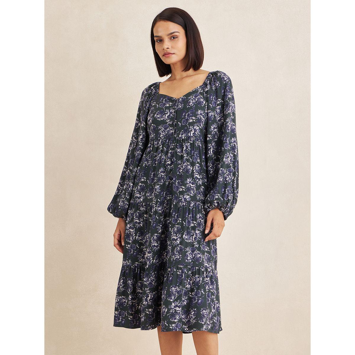 Femmella X Styli  All Over Floral Print Tiered Midi Dress with Sweetheart Neck-women-clothing-dresses-image-1