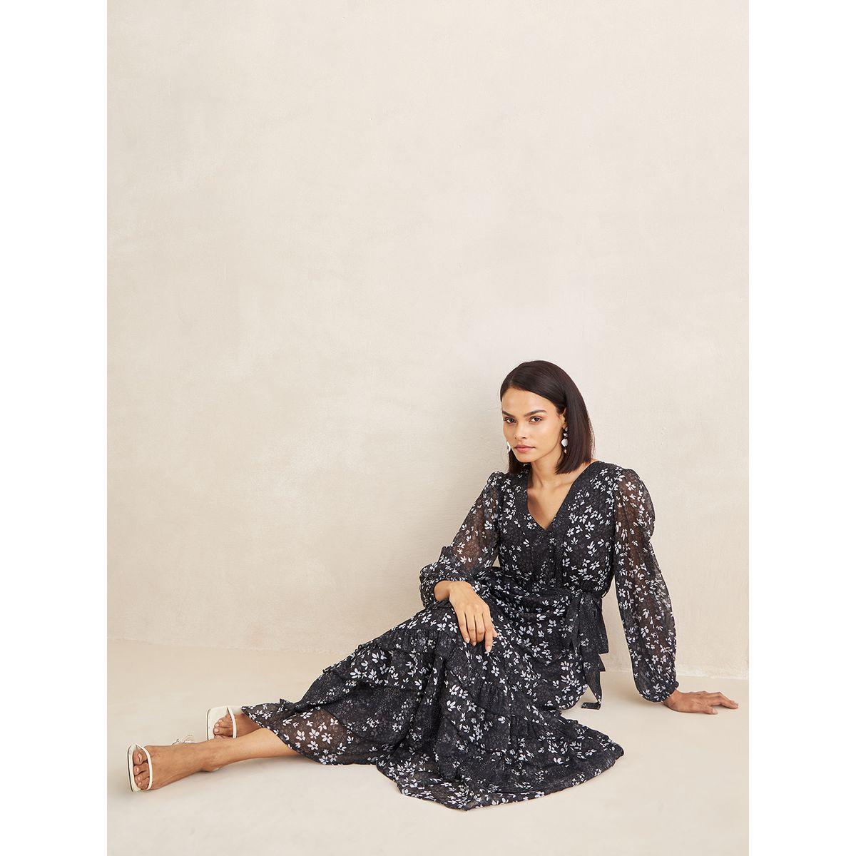 فستان طويل مطبع بزهور مع كشكش واكمام طويلة فِميلا × ستايلي-women-clothing-dresses-image-5