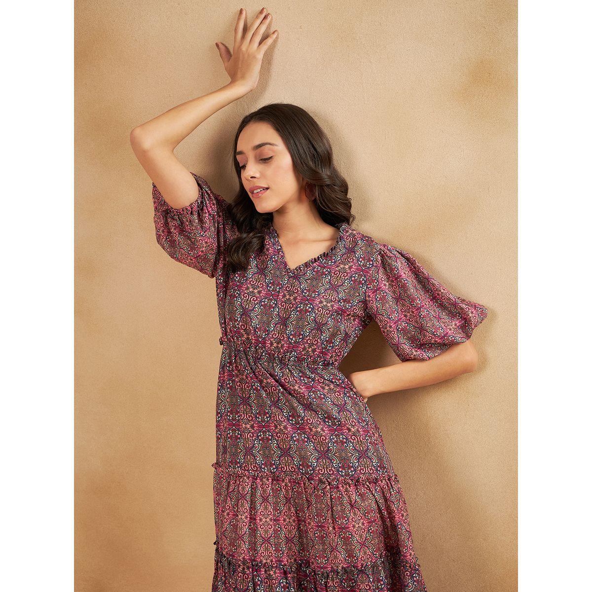 Femmella Bohemian Print V Neck Tiered Midi Dress-women-clothing-dresses-image-7