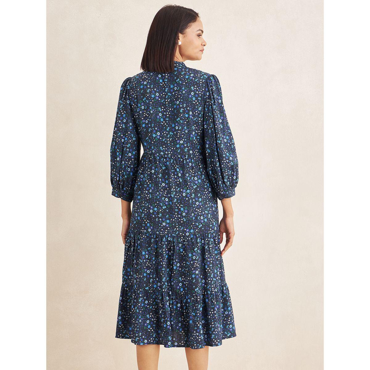 Femmella X Styli  Floral Print Pleated Detail Notch Neck Tiered Midi Dress-women-clothing-dresses-image-2